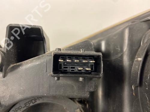 Used Right headlight Right headlight 37255470 37255470