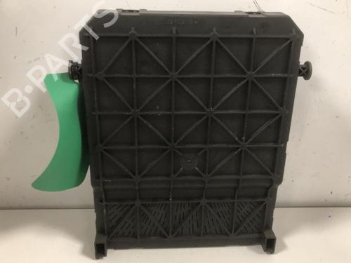 Used Fuse box Fuse box PEUGEOT 206+ (2L_, 2M_) 1.1 (60 hp) 33600556 33600556