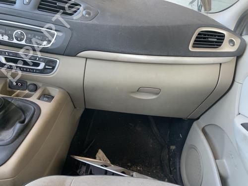 Used Glove box Glove box 36577302 36577302