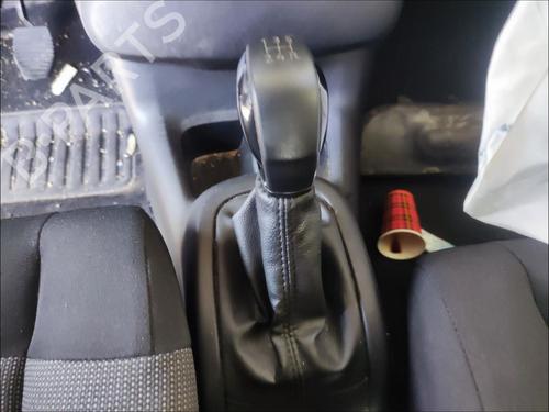 gear-lever-citroen-c4-cactus-2014-33586068 main image