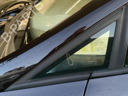 front-left-quarter-glass-seat-leon-1p1-2005-2006-2007-2008-2009-2010-2011-2012-2013-35913110 main image