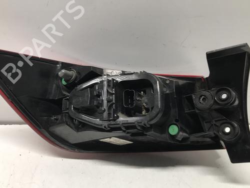 right-taillight-renault-clio-iv-bh_-2012-2013-2014-2015-2016-2017-2018-2019-2020-2021-33596297 main image