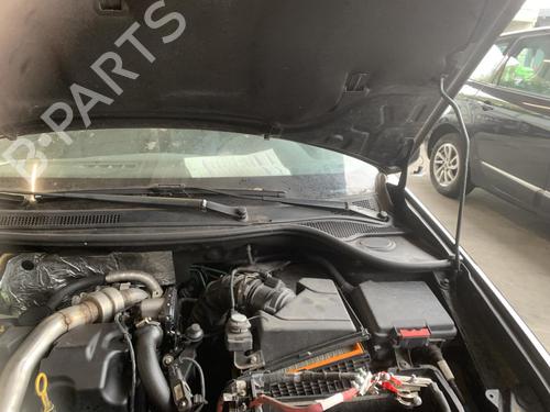 Used Front wiper motor Front wiper motor RENAULT LAGUNA III (BT0/1) 1.5 dCi (BT00, BT0A, BT0T, BT1J) (110 hp) 33748962 33748962