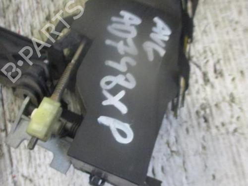 Used Front left lock Front left lock 33572751 33572751