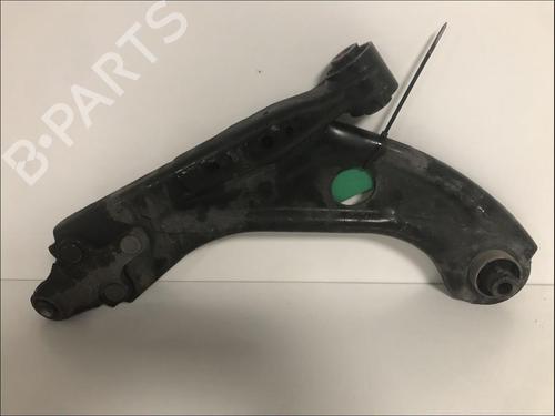Used Right front suspension arm Right front suspension arm PEUGEOT 5008 II (MC_, MJ_, MR_, M4_) 1.5 BlueHDi 130 (MCYHZJ, MCYHZR, MCYHZX) (131 hp) 33584581 33584581