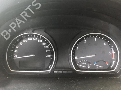 Used Instrument cluster Instrument cluster BMW X3 (E83) 2.0 d (150 hp) 33890419 33890419