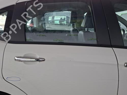 Dør højre bagtil Dør højre bagtil CITROËN C3 II (SC_) 1.4 HDi 70 (SC8HZC, SC8HR0, SC8HP4) (68 hp) 36344805 36344805