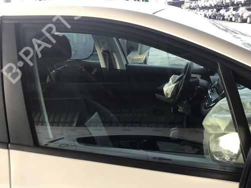 Used Front right door window Front right door window 35912710 35912710
