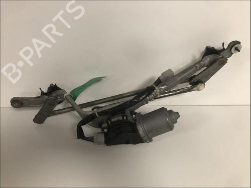 Used Front wiper motor Front wiper motor TOYOTA AURIS (_E15_) 1.4 D-4D (NDE150_, NDE150R) (90 hp) 33578979 33578979