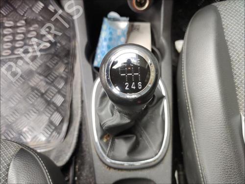 Used Gear lever Gear lever OPEL CORSA D (S07) 1.3 CDTI (L08, L68) (90 hp) 35908867 35908867