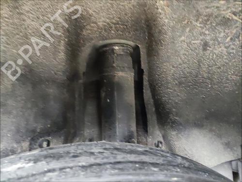 Used Left rear shock absorber Left rear shock absorber TOYOTA AURIS (_E18_) 1.2 (NRE185_, NRE185R) (116 hp) 35907732 35907732
