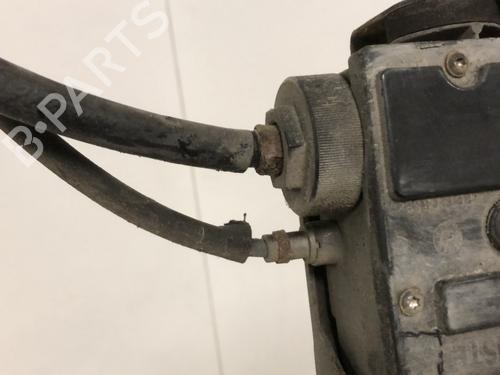 Used Electric handbrake Electric handbrake RENAULT ESPACE IV (JK0/1_) 1.9 dCi (JK0U) (116 hp) 33588172 33588172