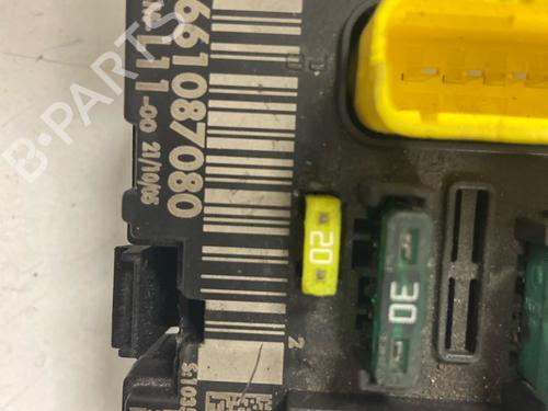 Used Fuse box Fuse box PEUGEOT 307 (3A/C) 1.6 HDi 110 (109 hp) 36371711 36371711