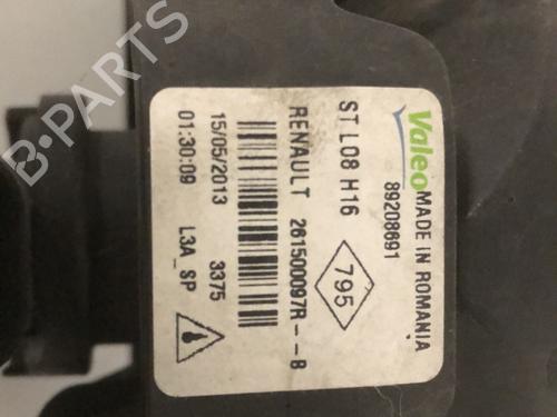 right-front-fog-light-renault-megane-iii-hatchback-bz01_-b3_-2008-33598773 main image