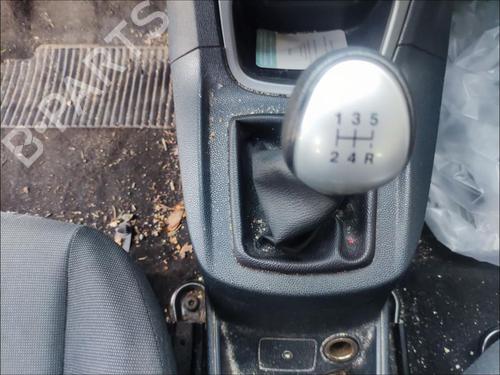 Selector da caixa Selector da caixa FORD FIESTA VI (CB1, CCN) 1.6 TDCi (90 hp) 35907932 35907932