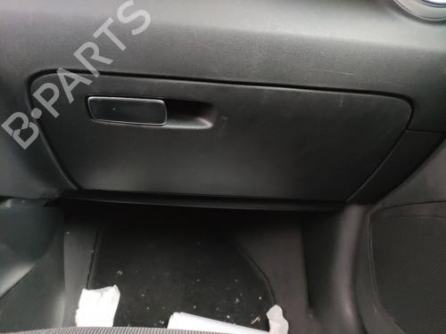Vano posta oggetti Vano posta oggetti AUDI A1 (8X1, 8XK) 1.4 TFSI (122 hp) 35912652 35912652