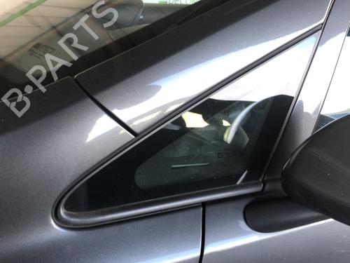 Vidro triangular frente esquerdo Vidro triangular frente esquerdo OPEL CORSA D (S07) 1.7 CDTI (L08, L68) (130 hp) 33653233 33653233