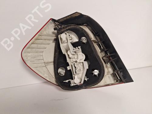 right-taillight-bmw-1-e87-2003-2004-2005-2006-2007-2008-2009-2010-2011-2012-2013-33591365 main image