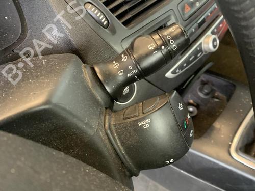 Used Steering column stalk Steering column stalk RENAULT LAGUNA III (BT0/1) 2.0 dCi (BT07, BT0J, BT14, BT1A, BT1S) (131 hp) 33595946 33595946