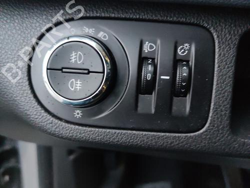 headlight-switch-opel-meriva-b-mpv-s10-2010-2011-2012-2013-2014-2015-2016-2017-36578325 main image