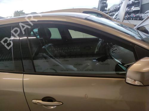front-right-door-window-renault-megane-iii-hatchback-bz01_-b3_-2008-35911748 main image