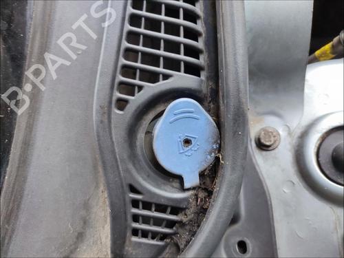 Used Windscreen washer tank Windscreen washer tank VOLVO C70 II Convertible (542) 2.0 D (136 hp) 36573740 36573740