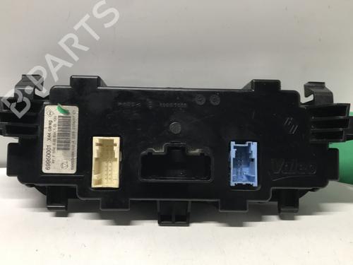 Used Climate control Climate control RENAULT TWINGO II (CN0_) 1.2 Turbo (CN0C, CN0F) (100 hp) 33590290 33590290