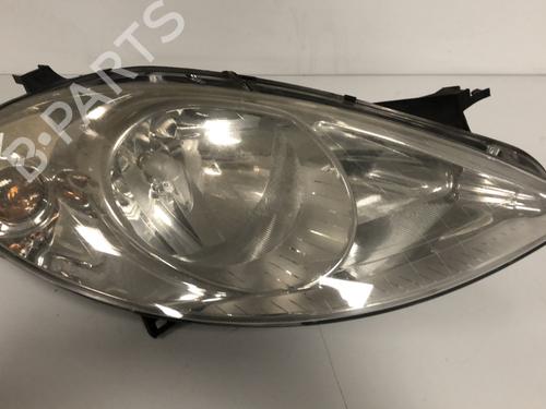 Used Right headlight Right headlight MERCEDES-BENZ A-CLASS (W169) A 180 CDI (169.007, 169.307) (109 hp) 33587367 33587367
