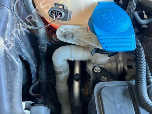 Used Windscreen washer tank Windscreen washer tank 36582320 36582320
