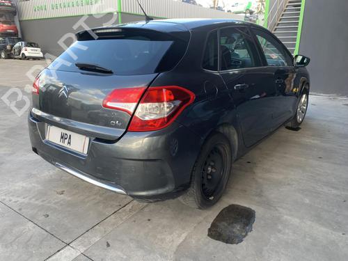 Used Parts CITROËN C4 II (NC_) 1.6 HDi 90 4524360
