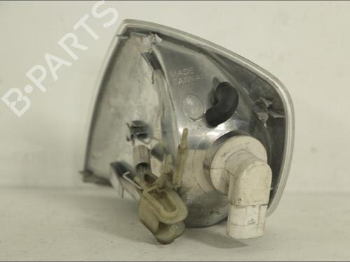 Used Right front indicator Right front indicator VW POLO (6N2) [1999-2001] 33572499 33572499