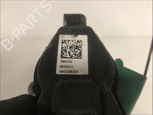 left-rear-brake-caliper-peugeot-2008-i-cu_-2013-33582691 main image