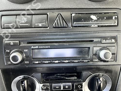 Used Radio Radio AUDI A3 (8P1) 1.9 TDI (105 hp) 34569795 34569795