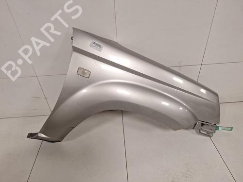 Used Right front fenders Right front fenders NISSAN X-TRAIL I (T30) 2.2 dCi 4x4 (136 hp) 33581879 33581879