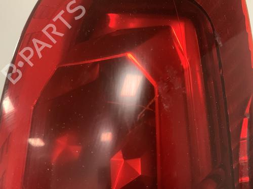 Used Right taillight Right taillight NISSAN X-TRAIL I (T30) 2.2 dCi 4x4 (136 hp) 33581878 33581878