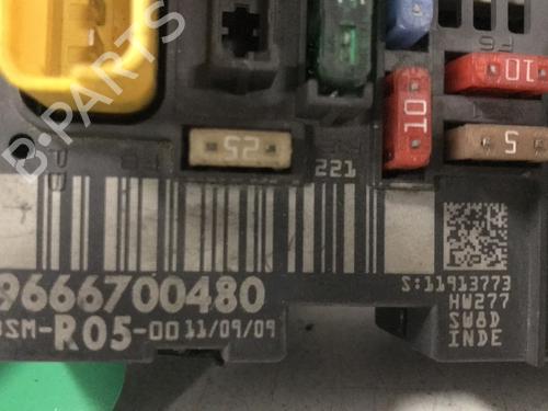 Fuse box CITROËN C4 I (LC_) 1.6 HDi | BP33851180E1 - Image 2