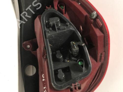 Used Left taillight Left taillight RENAULT CLIO III (BR0/1, CR0/1) 1.5 dCi (75 hp) 33590240 33590240