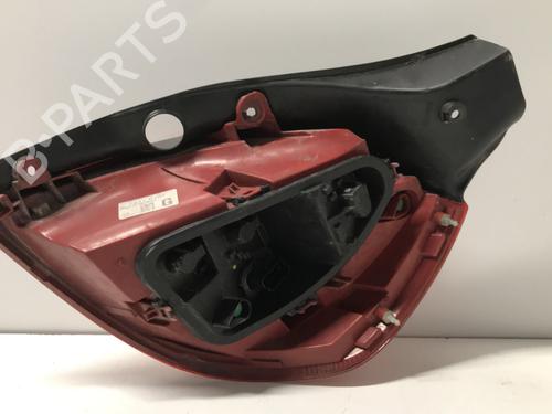Used Left taillight Left taillight RENAULT CLIO III (BR0/1, CR0/1) [2005-2014] 33590672 33590672