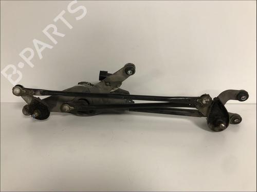 Used Front wiper motor Front wiper motor KIA CARENS III MPV (UN) 2.0 CRDi 140 (140 hp) 33573997 33573997