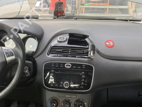 Salpicadero Salpicadero FIAT PUNTO EVO (199_) 1.3 D Multijet (84 hp) 33595891 33595891