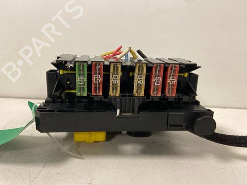 Used Fuse box Fuse box PEUGEOT 308 I (4A_, 4C_) 1.6 HDi (109 hp) 34705686 34705686