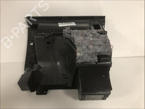 Used Glove box Glove box PEUGEOT 5008 II (MC_, MJ_, MR_, M4_) 1.5 BlueHDi 130 (MCYHZJ, MCYHZR, MCYHZX) (131 hp) 33581025 33581025