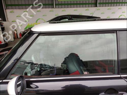 front-left-door-window-mini-mini-r50-r53-2001-2002-2003-2004-2005-2006-33588593 main image