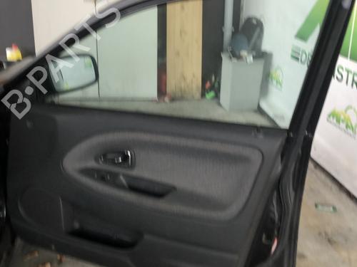 Used Front right window mechanism Front right window mechanism VOLVO S40 I (644) 1.8 (116 hp) 35913742 35913742