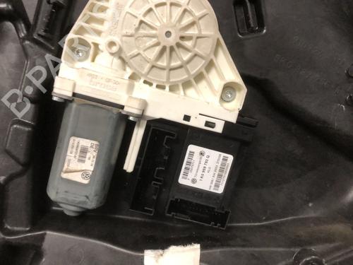 Used Front left window mechanism Front left window mechanism VW GOLF VI (5K1) [2008-2014] 33601959 33601959