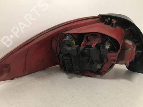 Used Right taillight Right taillight PEUGEOT 206 CC (2D) 1.6 HDi 110 (109 hp) 33739310 33739310