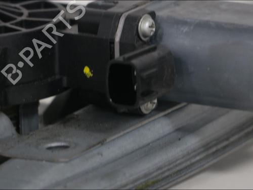 Used Rear right window mechanism Rear right window mechanism RENAULT CAPTUR I (J5_, H5_) 1.5 dCi 90 (J5N4, J5M5, J5MW, J5M6, J5AL, J5AJ) (90 hp) 33573646 33573646