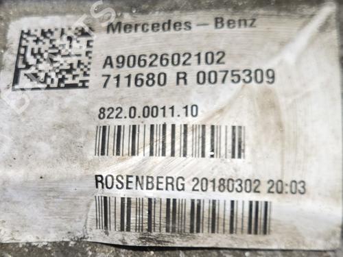 Used Gearbox Gearbox MERCEDES-BENZ SPRINTER 3-t Van (B906) [2006-2018] 33597819 33597819