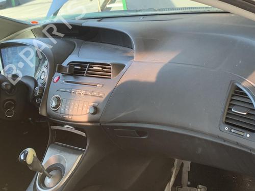 Used Dashboard Dashboard HONDA CIVIC VIII Hatchback (FN, FK) 2.2 CTDi (FK3) (140 hp) 33601820 33601820