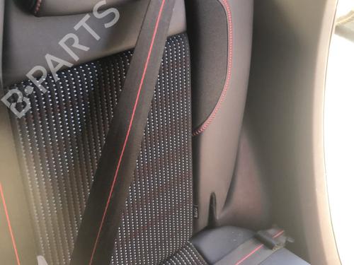 rear-left-seatbelt-peugeot-2008-i-cu_-2013-33653268 main image